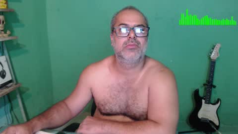 Snapshot of mokkaccmm chatting on December 30, 11:28 pm Mokkaf online show from December 30, 11:28 pm