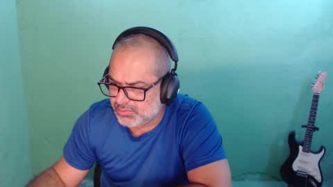 Snapshot of mokkaccmm chatting on February 5, 12:06 pm Mokkaf online show from February 5, 12:06 pm