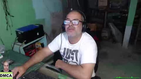 Snapshot of mokkaccmm chatting on February 2, 12:42 am Mokkaf online show from February 2, 12:42 am