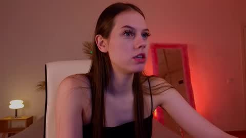 Molly online show from February 10, 12:30 am