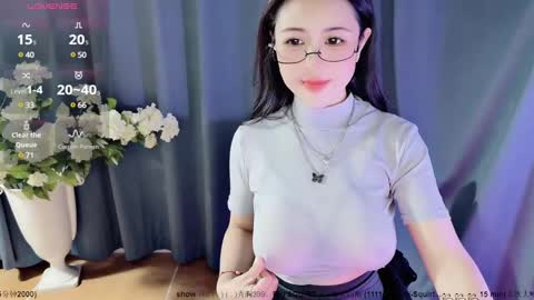 Snapshot of moli666 chatting on December 28, 1:39 am Alice online show from December 28, 1:39 am