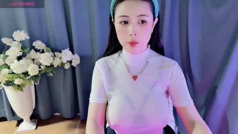 Snapshot of moli666 chatting on January 3, 12:11 am Alice online show from January 3, 12:11 am