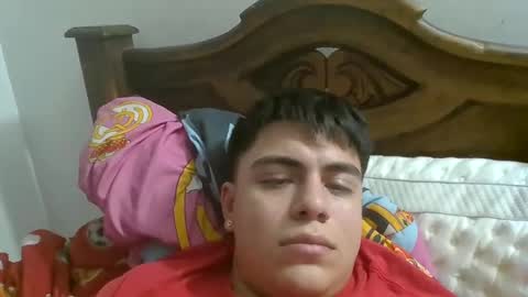 Snapshot of molimoli08 chatting on January 4, 11:48 pm molimoli08 online show from January 4, 11:48 pm