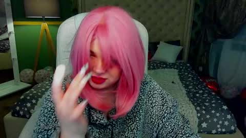 Snapshot of molinmoon chatting on February 22, 3:34 am Rosa online show from February 22, 3:34 am