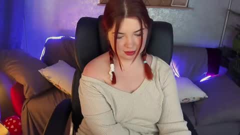 Snapshot of molinmoon chatting on March 5, 5:40 am Rosa online show from March 5, 5:40 am