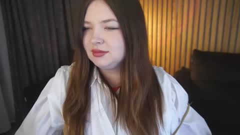 Snapshot of molinmoon chatting on November 26, 8:21 pm Rosa online show from November 26, 8:21 pm