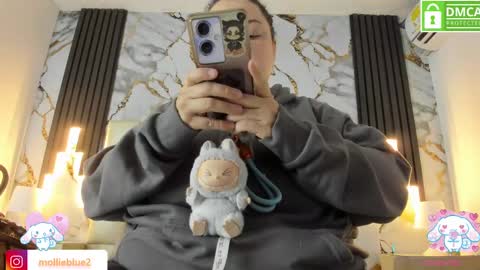 Hey Guys  Im Mollie online show from February 18, 12:06 pm