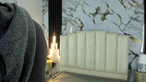 Hey Guys  Im Mollie online show from November 21, 12:26 pm