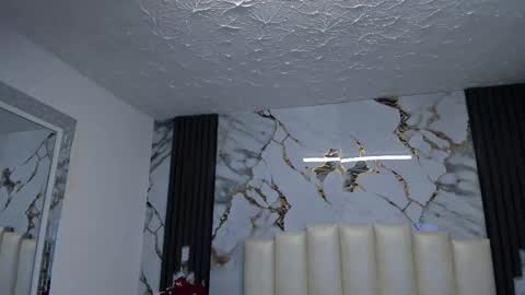 Hey Guys  Im Mollie online show from March 18, 12:08 pm