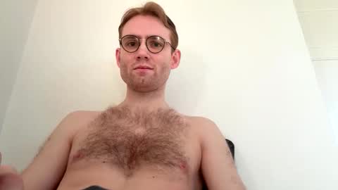 molliter online show from February 10, 1:48 pm