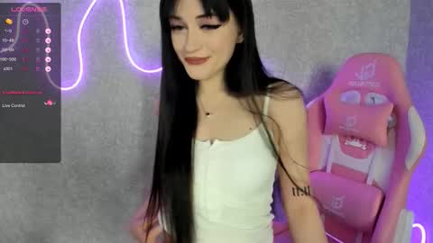 Molly - online show from February 17, 4:20 am