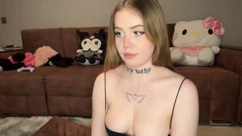 Molly dose online show from March 10, 7:41 pm