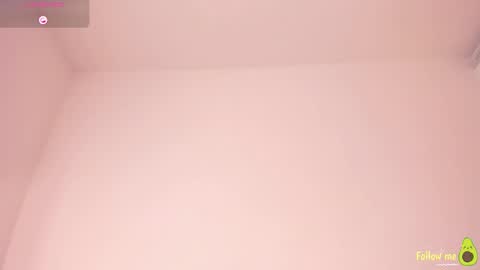 Snapshot of molly_evaans chatting on October 24, 4:58 pm Molly  online show from October 24, 4:58 pm