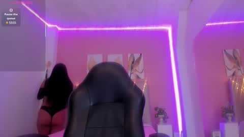    online show from January 11, 1:27 pm