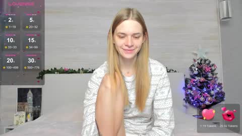 Molly Hunt online show from December 16, 3:30 am