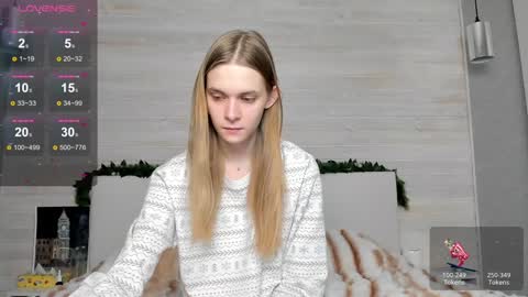 Molly Hunt online show from January 10, 5:37 am