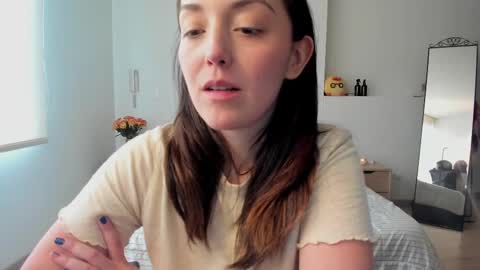   MOLLY   online show from March 4, 9:11 pm