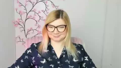 Molly online show from February 17, 12:56 pm