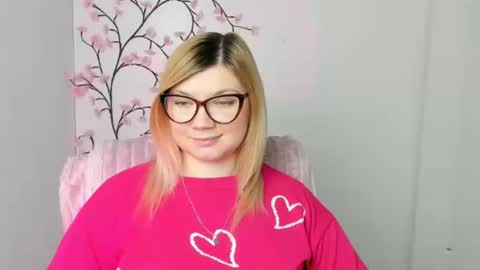 Molly online show from March 11, 12:44 pm