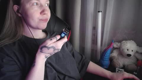 I have new photos come and see with love Molly online show from February 2, 3:27 am