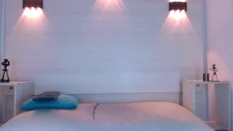 Molly Spears online show from February 3, 11:20 am