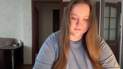 Alice online show from April 20, 1:36 pm