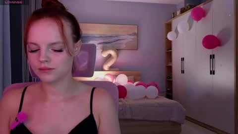 Molly online show from May 15, 11:01 pm