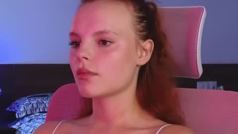 Molly online show from June 10, 1:39 am