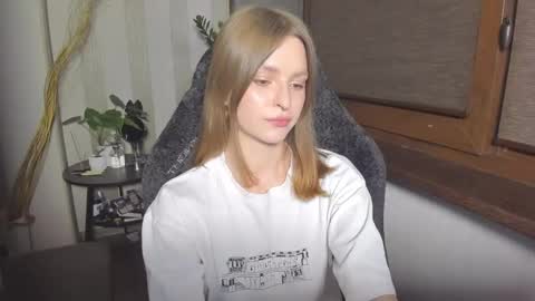 Snapshot of mollydangerous chatting on April 24, 7:49 pm Taisha online show from April 24, 7:49 pm