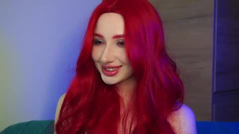 Molly online show from May 9, 8:30 am