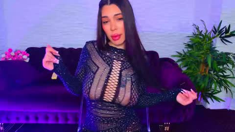 Julia online show from February 23, 8:28 pm