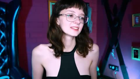 mollyjiggles online show from September 12, 12:38 pm