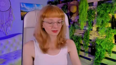 mollyjiggles online show from October 12, 12:26 pm