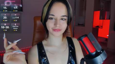 Molly online show from November 20, 5:12 pm