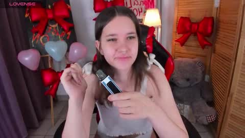 Snapshot of mollysmiawko chatting on February 14, 9:39 am mollysmiawko online show from February 14, 9:39 am