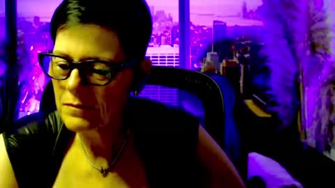 Snapshot of mollysun chatting on July 2, 4:46 pm MollySun Nina Randmann online show from July 2, 4:46 pm