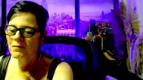 Snapshot of mollysun chatting on August 1, 5:23 pm MollySun Nina Randmann online show from August 1, 5:23 pm