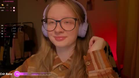 Snapshot of mollytucker chatting on January 14, 1:28 pm mollytucker online show from January 14, 1:28 pm