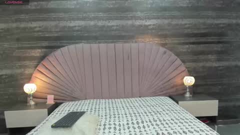 Moly Boston online show from October 7, 1:08 pm