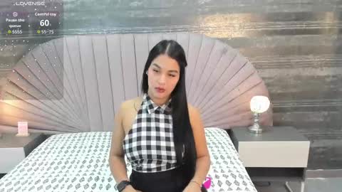 Moly Boston online show from October 9, 1:09 pm