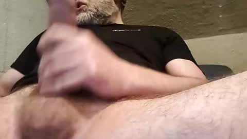 momcrush_v online show from March 8, 1:25 pm