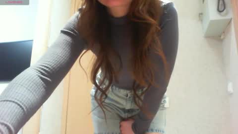 Hailey online show from March 1, 8:33 pm