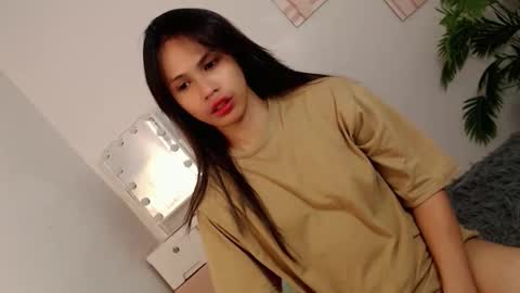 MOMIKHEM online show from October 4, 2:31 am