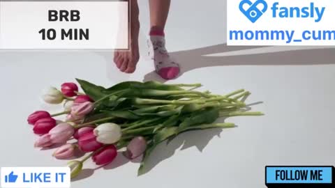 Snapshot of mommy_cum chatting on December 11, 5:21 am Mommy online show from December 11, 5:21 am