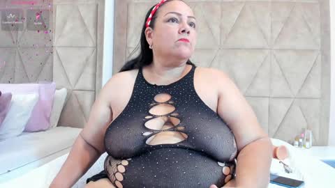 Jelitza online show from January 15, 12:41 am