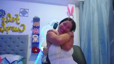 ANDREA online show from May 19, 1:44 am