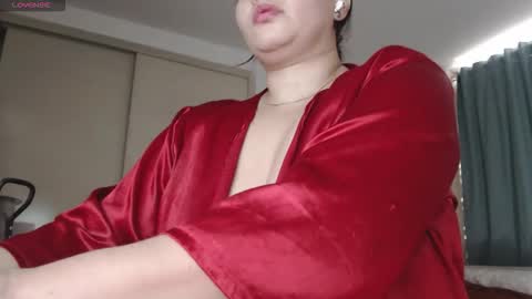 Daphne  online show from November 5, 3:34 pm