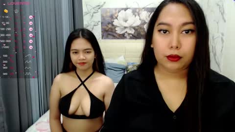 Hot Mommy Nathalie online show from September 23, 4:26 am