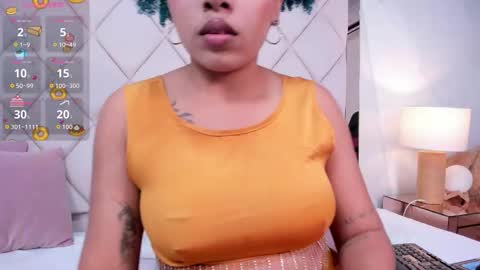 Snapshot of momo_ayasse chatting on September 17, 10:33 pm Momo online show from September 17, 10:33 pm