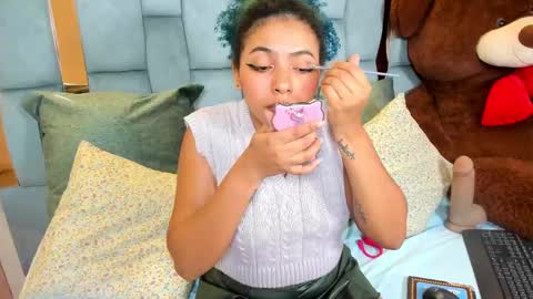 Snapshot of momo_ayasse chatting on September 22, 1:29 am Momo online show from September 22, 1:29 am